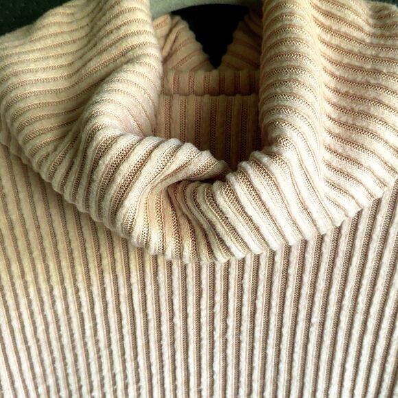 Liz Claiborne Pink Ribbed Cowl Turtleneck Medium - Picture 2 of 6